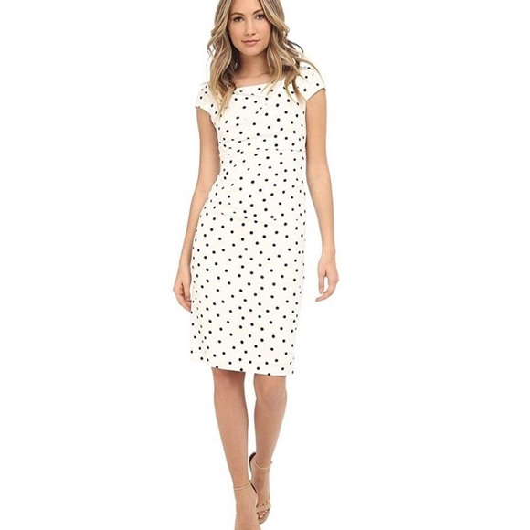 Adrianna Papell Dresses & Skirts - ✨NWOT✨ Adrianna Papell dress